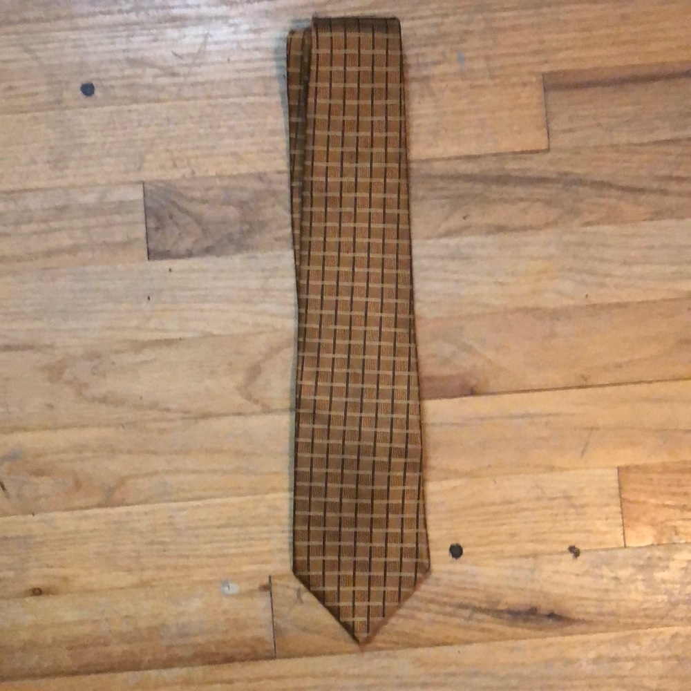 Brooks. Bro’s Tie